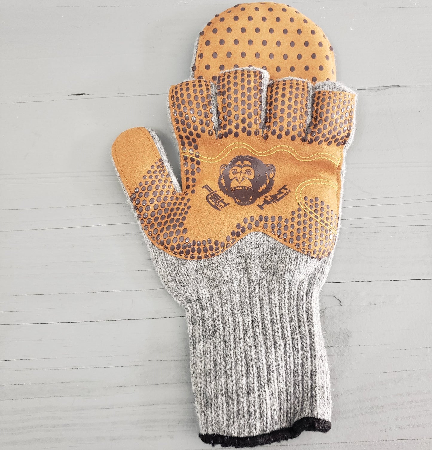 FM53 - Wooly Mitten
