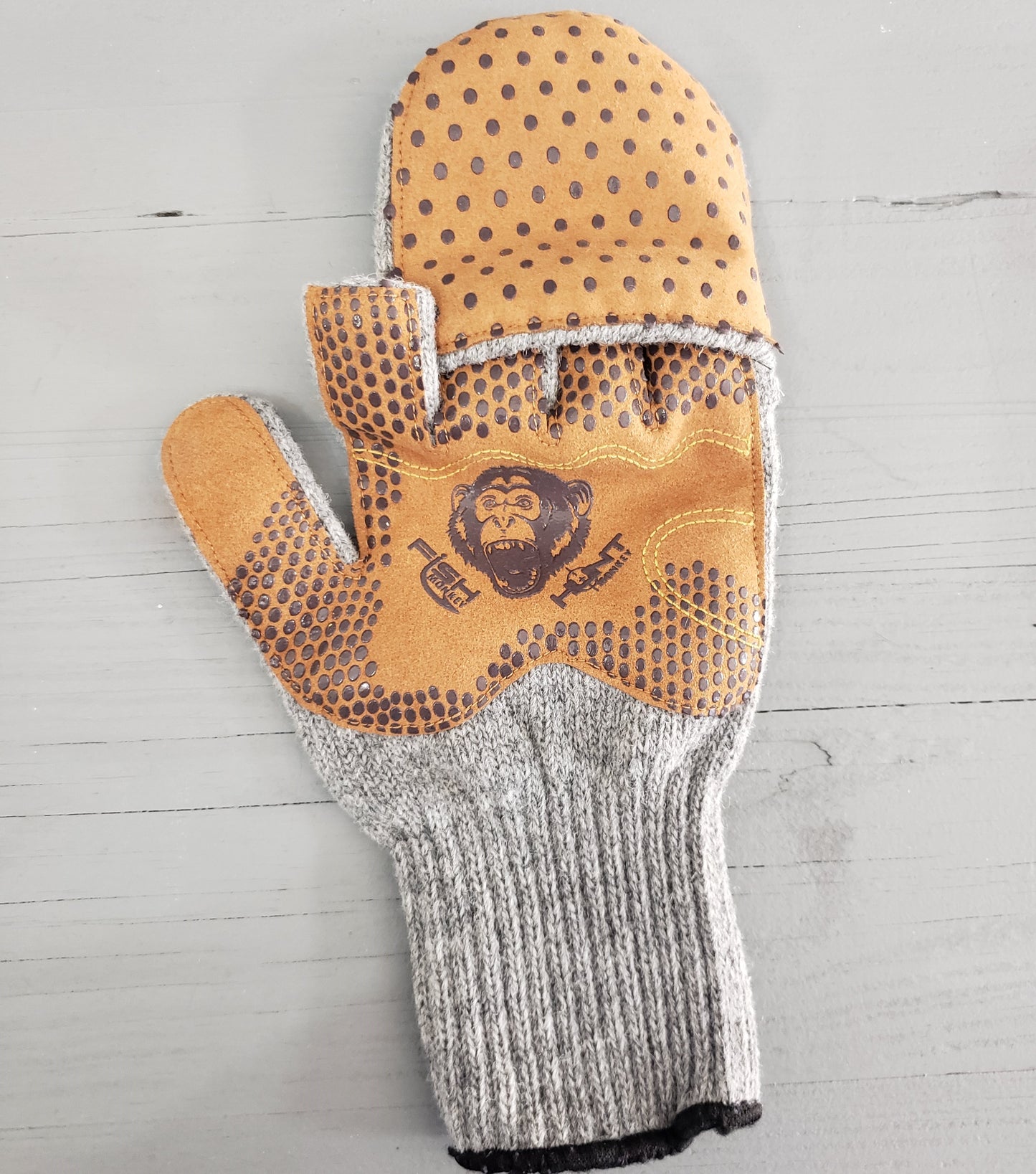 FM53 - Wooly Mitten (New Fall 24)